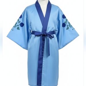 Vintage Japanese Kimono Style Robe Embroidered Flowers Blue Green